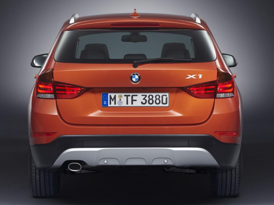  BMW X1 xDrive 2.5d 2012 года  (фото 12 из 30)